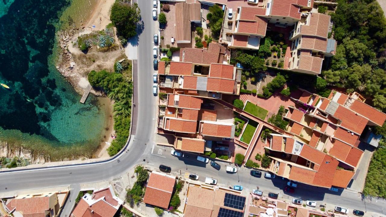 Homey Experience - Green Design Apartment - B&B La Maddalena