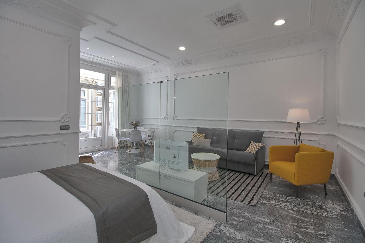 Standard Apartment with Interior view (4 Adults)
