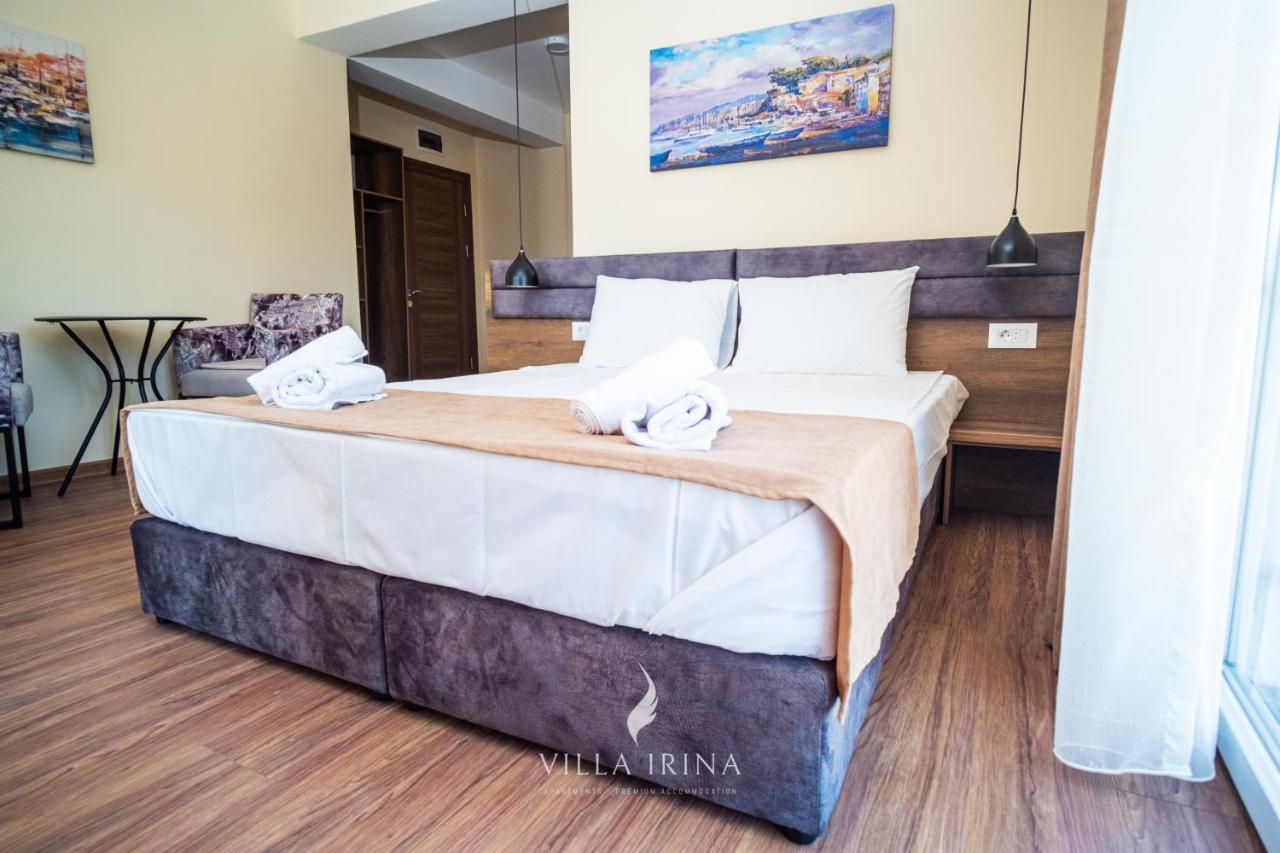 Triple Room with City View