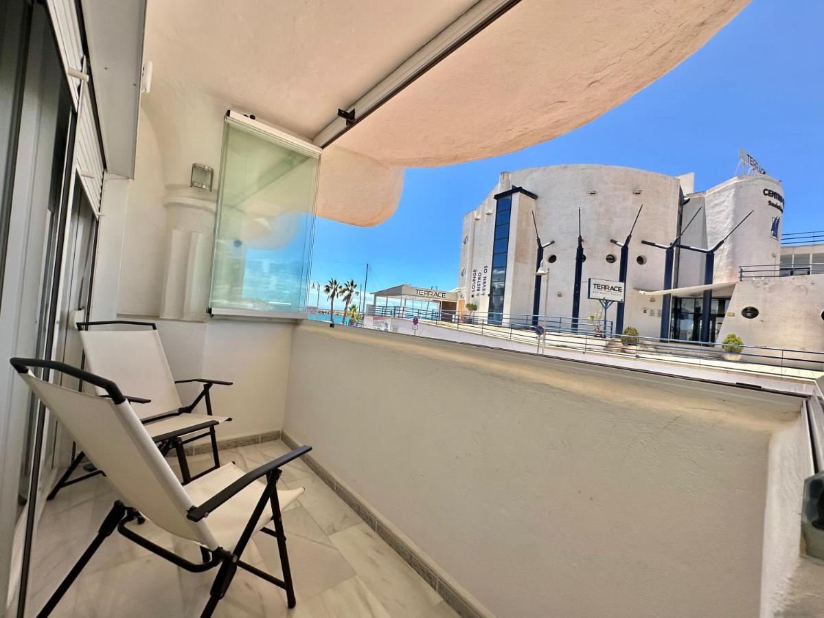essence of Puerto Marina - B&B Benalmádena