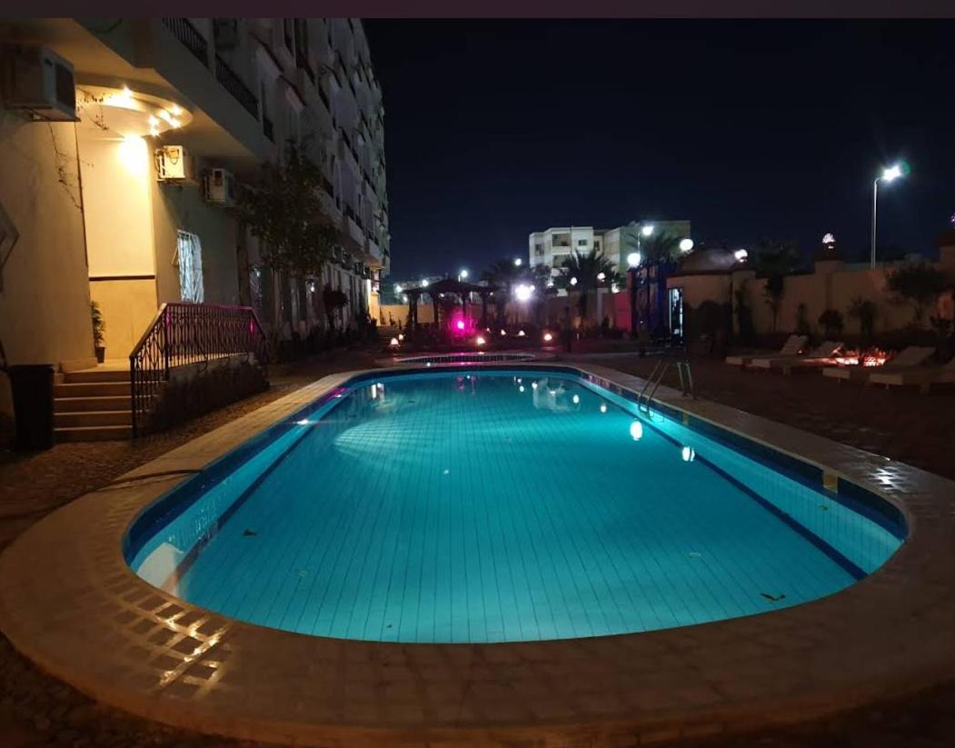 Star Pool - B&B Hurgada