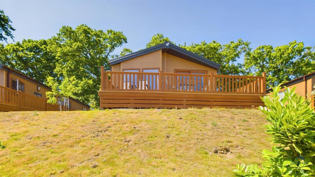 Long View in Roebeck Country Park, sleeps 4, beach 3.5 miles. - Ferienwohnung Ryde