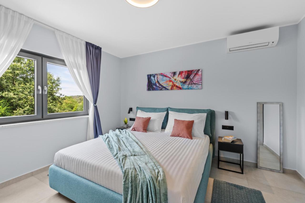 Apartment mit 1 Schlafzimmer und Poolblick