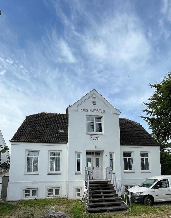 Ferienwohnung mit Meerblick direkt hinter dem Deich in Kalifornien - Ferienwohnung Schönberg