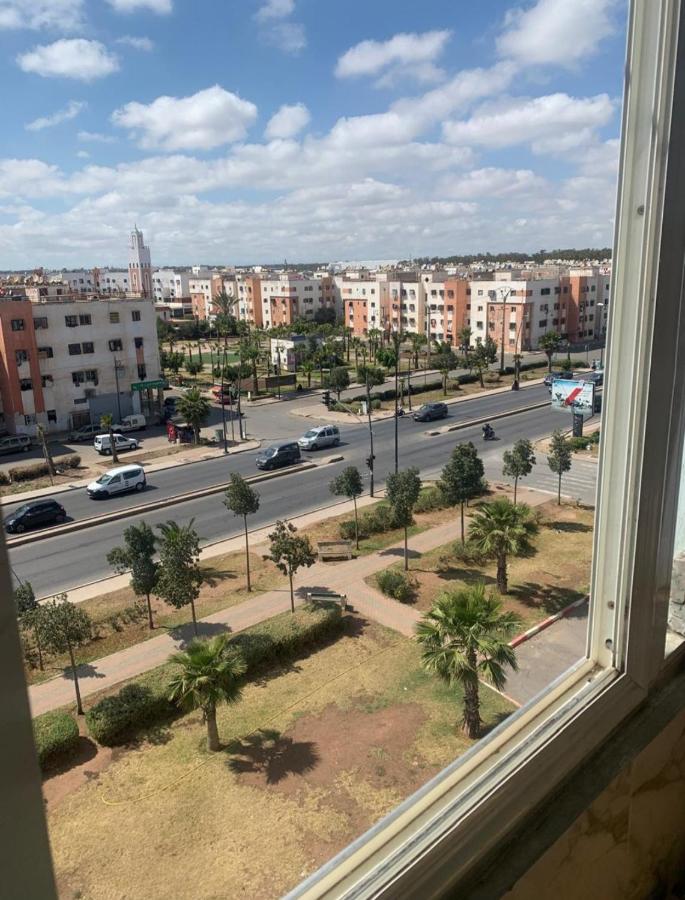 Adorable Apartamento a 8 Min del Aeropuerto de Casablanca,WiFi Ultra Rapido y Parking Gratis - B&B