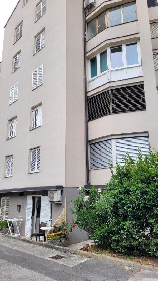 Apartment Spiro - Bed and Breakfast Portorož