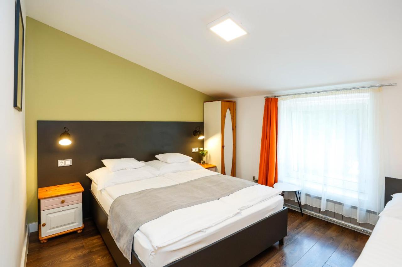 Chambre Triple – Vue sur Montagne
