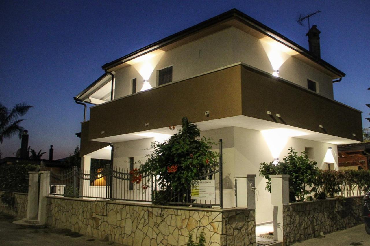 Pet Friendly Villa Rosanna
