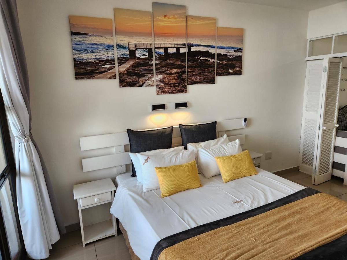 Apartment 01