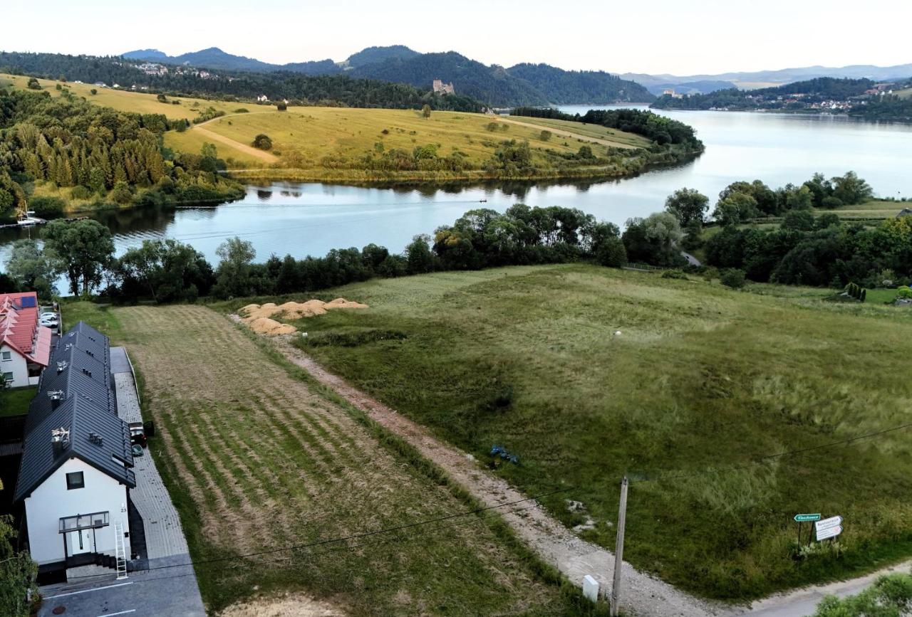 Czarna Perła Czorsztyn częśc domów z Sauną i Jacuzzi , basen podgrzewany, blisko jeziora i ścieżki rowerowej Velo - Chambres d'hôtes Czorsztyn