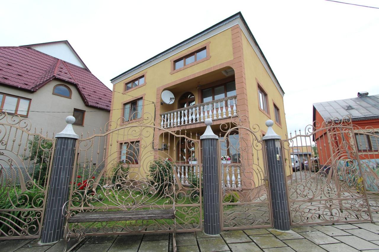 Будинок "Змерега" - Ferienwohnung Solotvyno