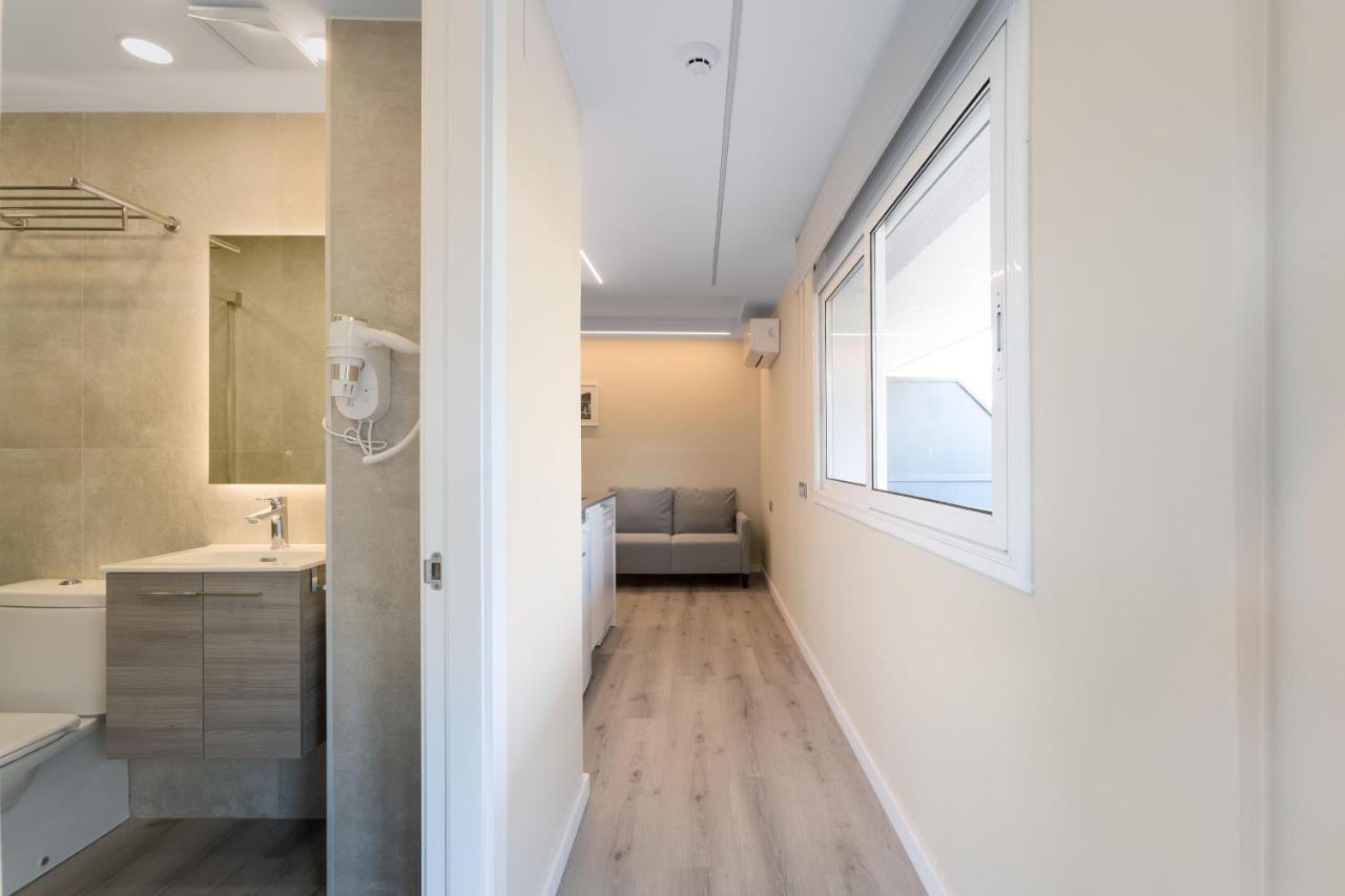 One-Bedroom Deluxe Apartment
