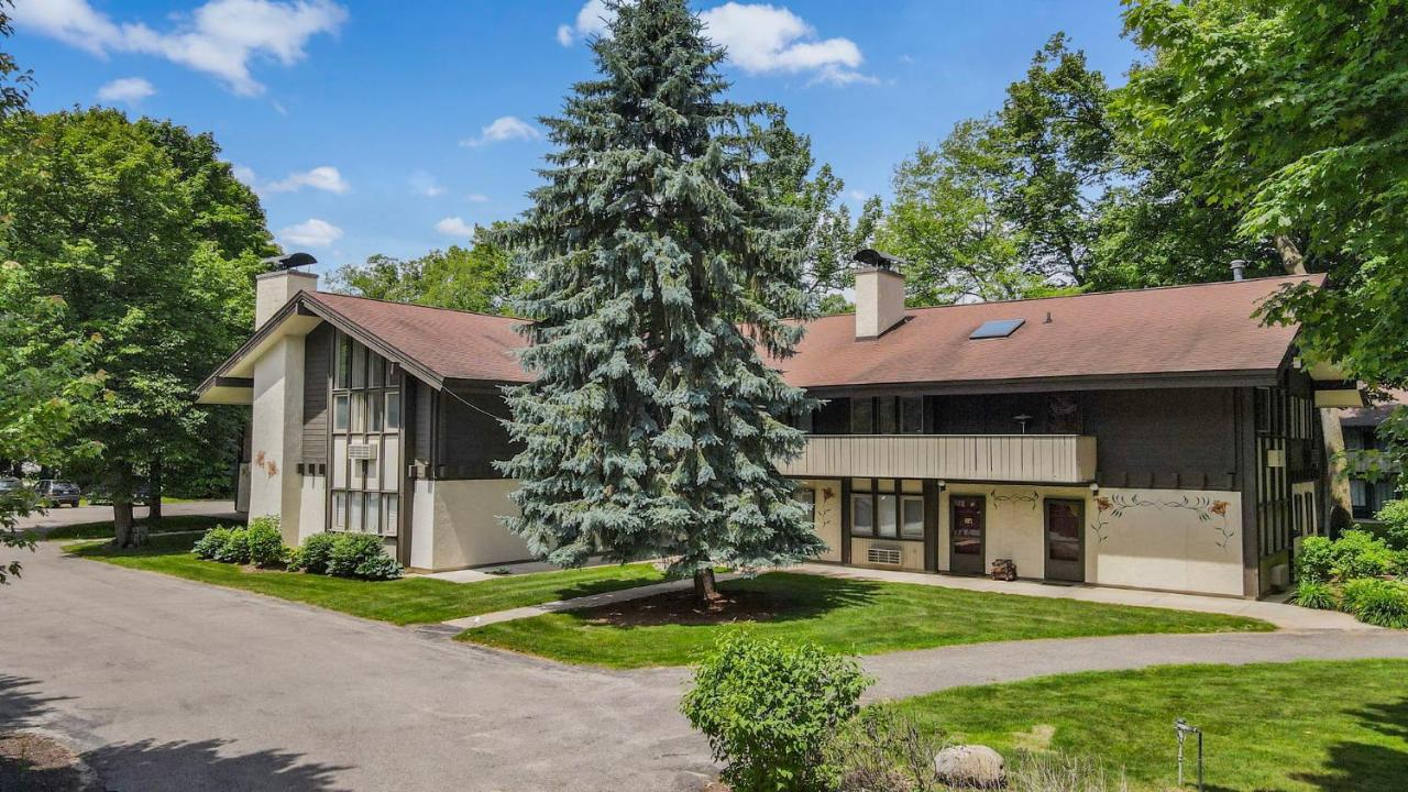 379A Mountain Villa - B&B