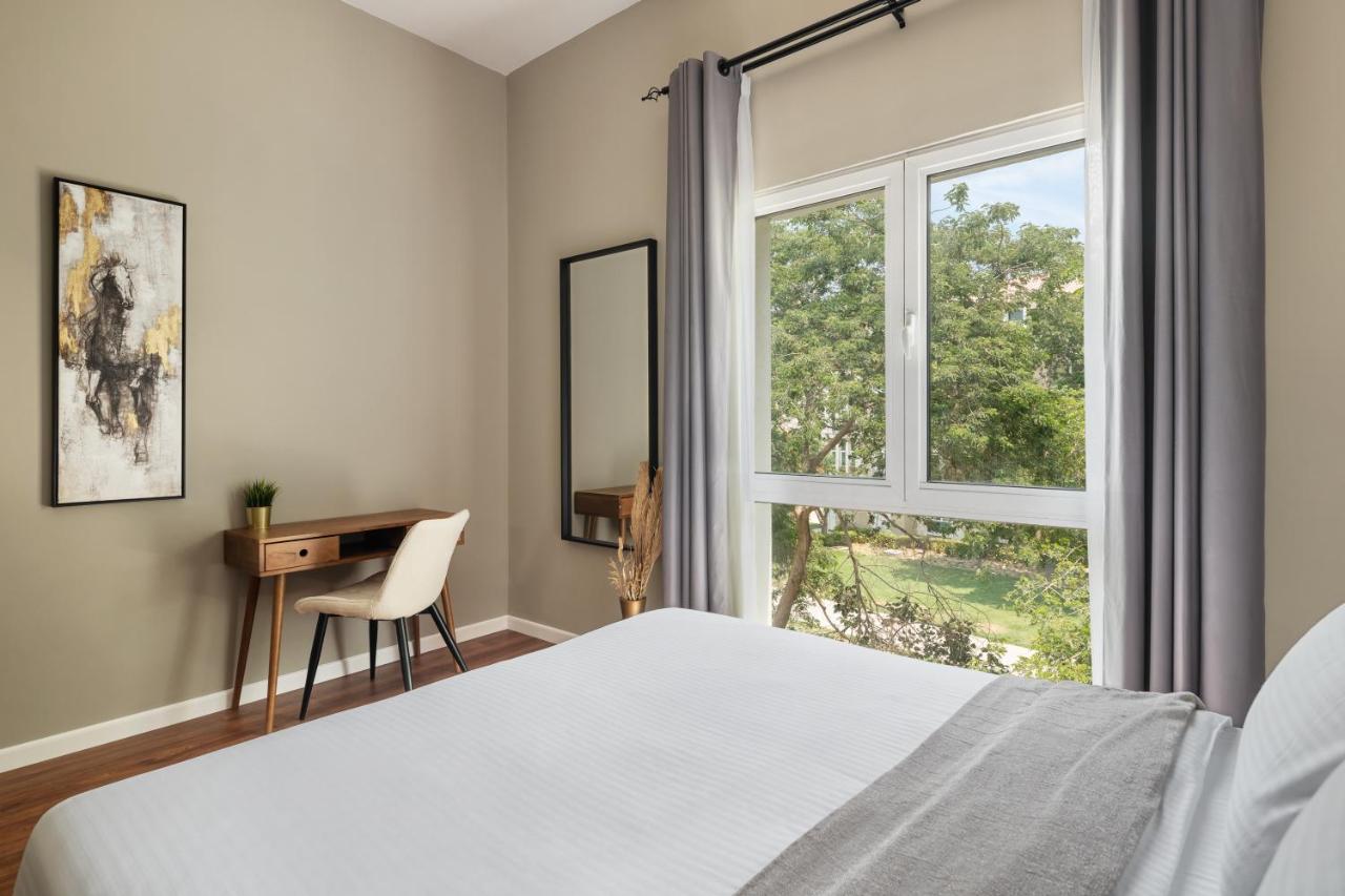 Chic studio near metro at Discovery Gardens - B&B Dubái