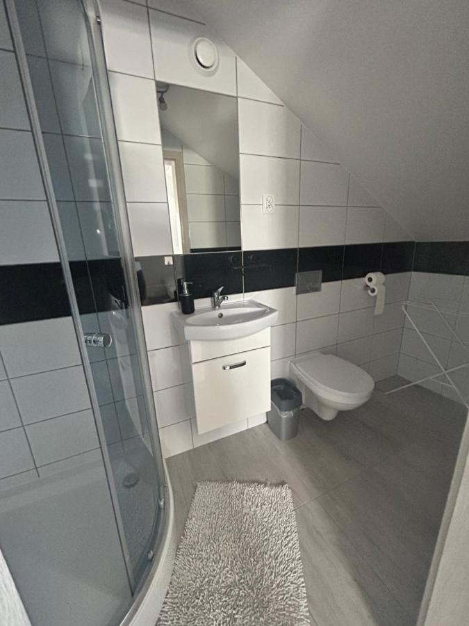 Chambre Quadruple avec Salle de Bains
