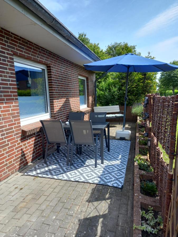 Haus Monika - Ferienwohnung Friesengeist - B&B Dagebüll