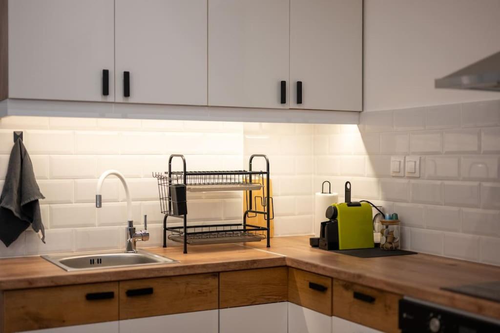 Andriotti Loft Aigio - Ferienwohnung Aígio