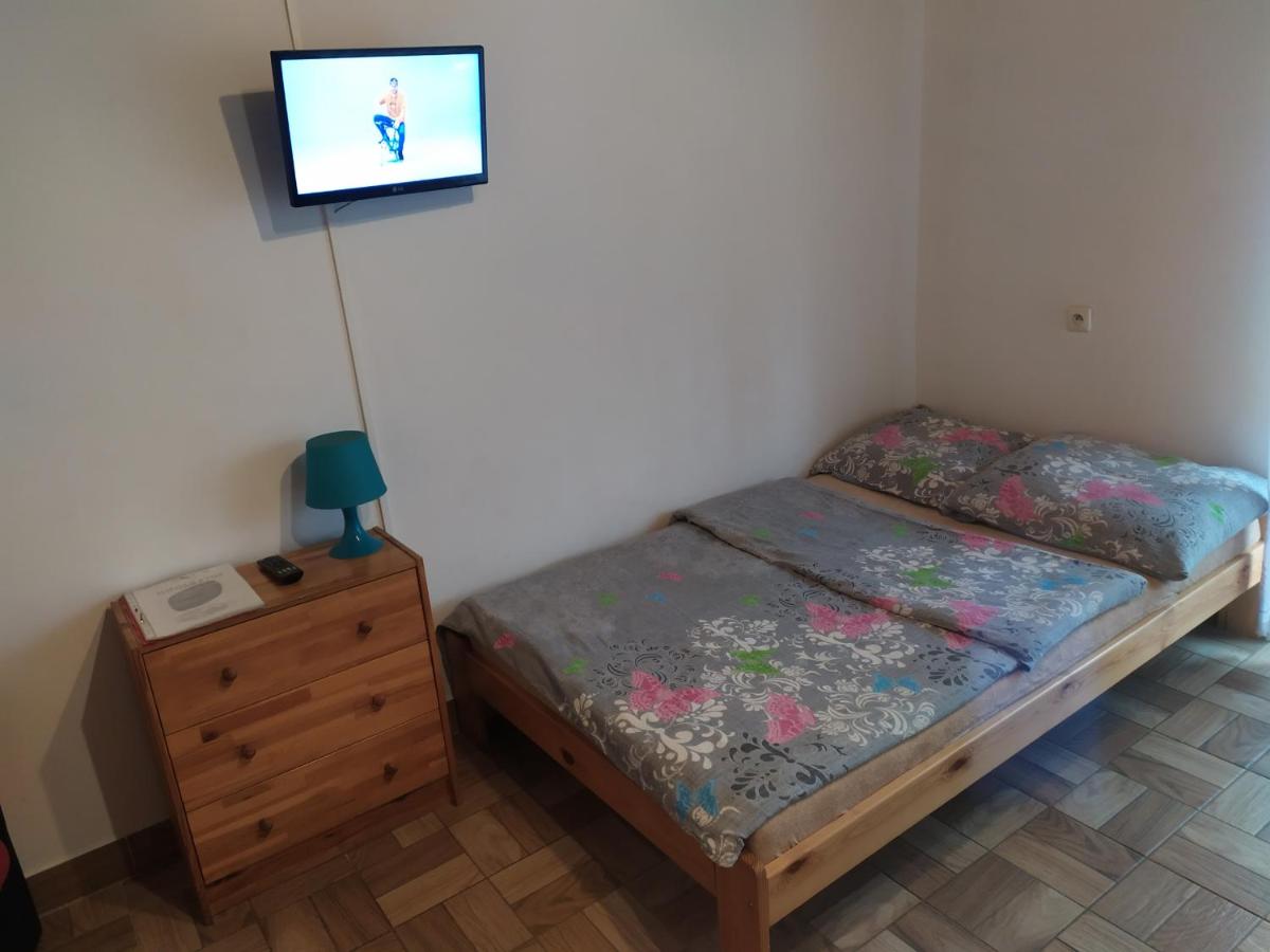 Quadruple Room with Private Bathroom