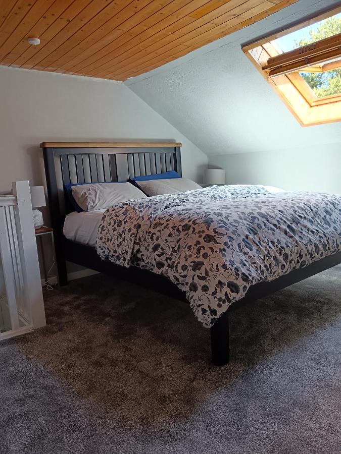 Dingle Escape -2 Bed -Sleeps 4 - B&B
