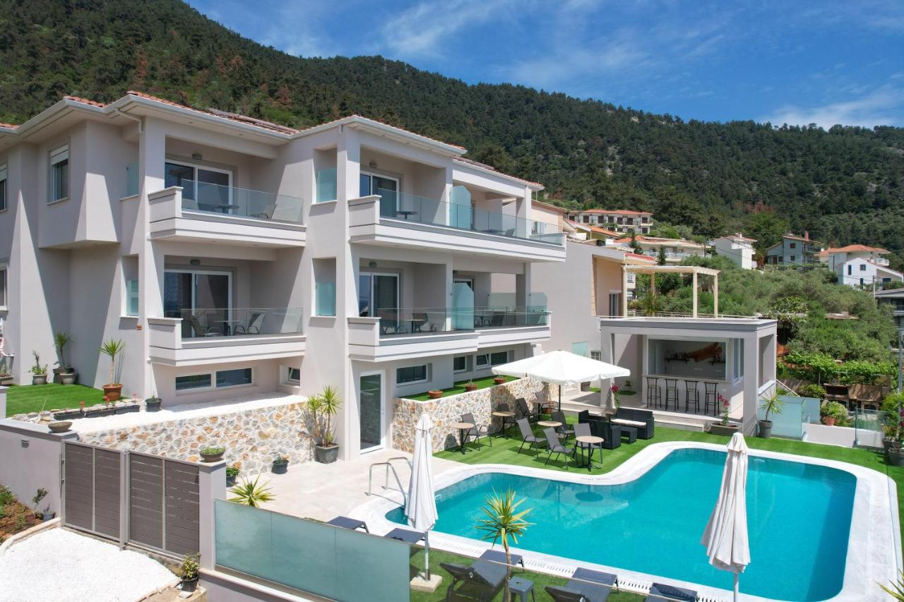 FINIKAS LUXURY SUITES Thassos Golden Beach - B&B