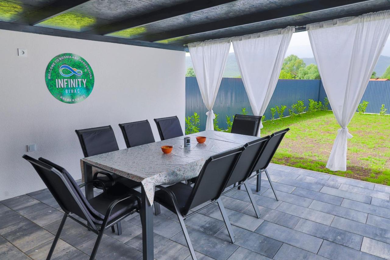 Villa De Luxe Infinity - B&B Bihać