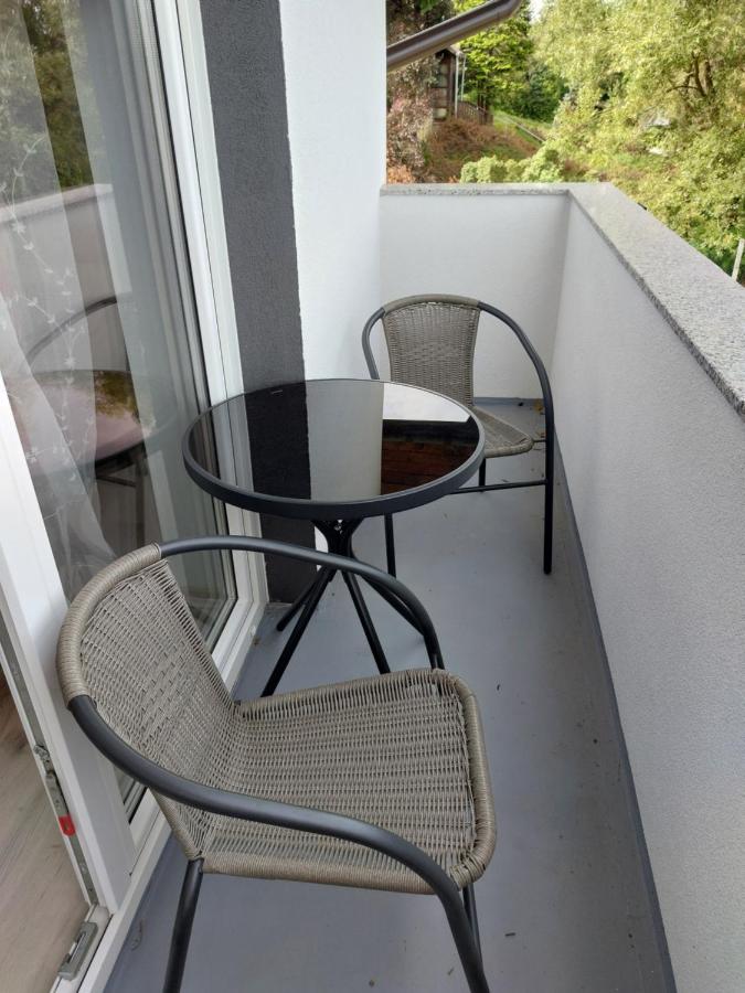 Apartma Ob jezeru - B&B Sv. Trojica v Slov. Goricah