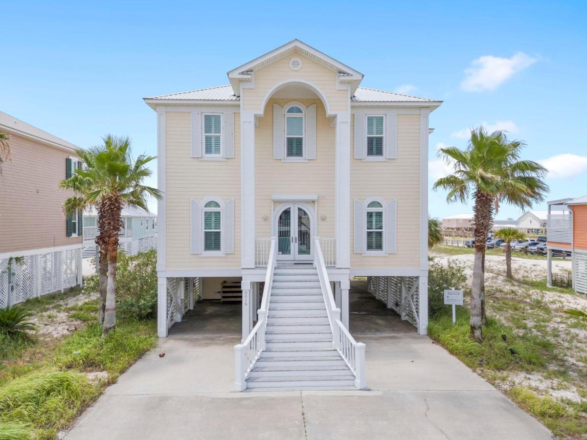 Whispering Palms Beach House - B&B Gulf Shores