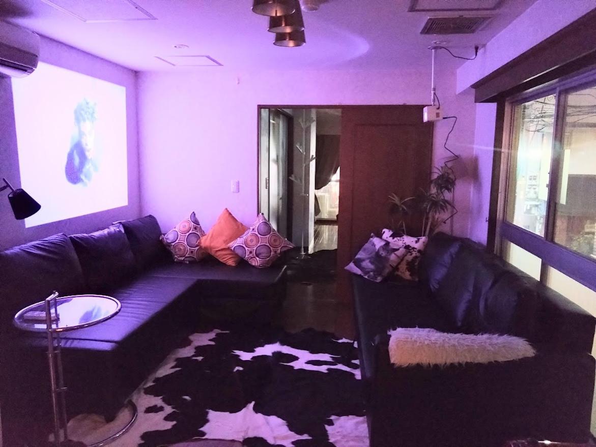 One-Bedroom Apartment with Balcony