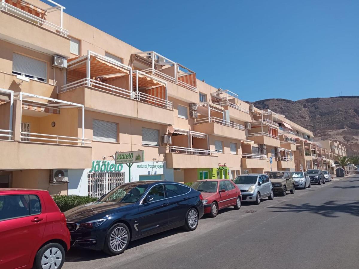 El espigón de Aguadulce - B&B Aguadulce