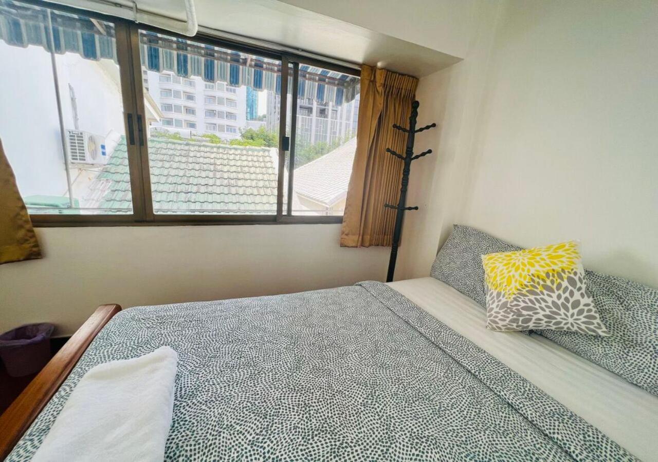 Tweepersoonskamer met een Eigen Externe Badkamer