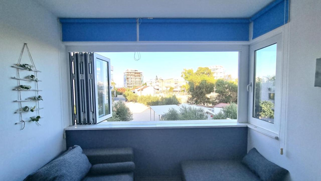 Beachside Comfort - 2Br Apt,5 Min to the Beach - B&B