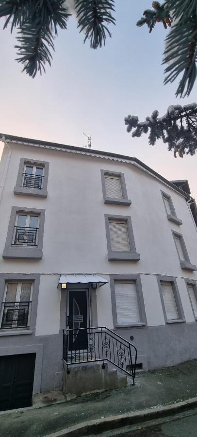 Bel appt centre ville /gare - B&B
