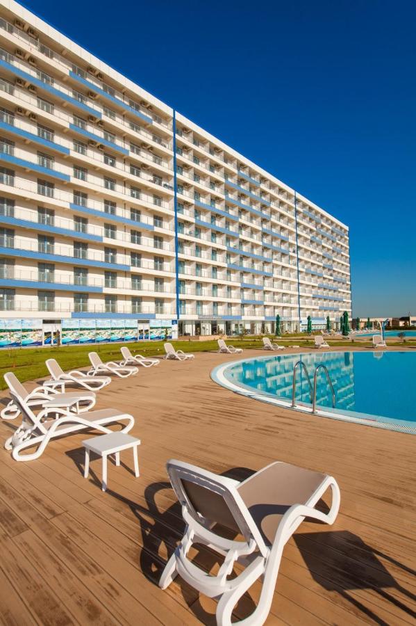 Blooming by the Sea - camere cu vedere frontală spre mare - B&B
