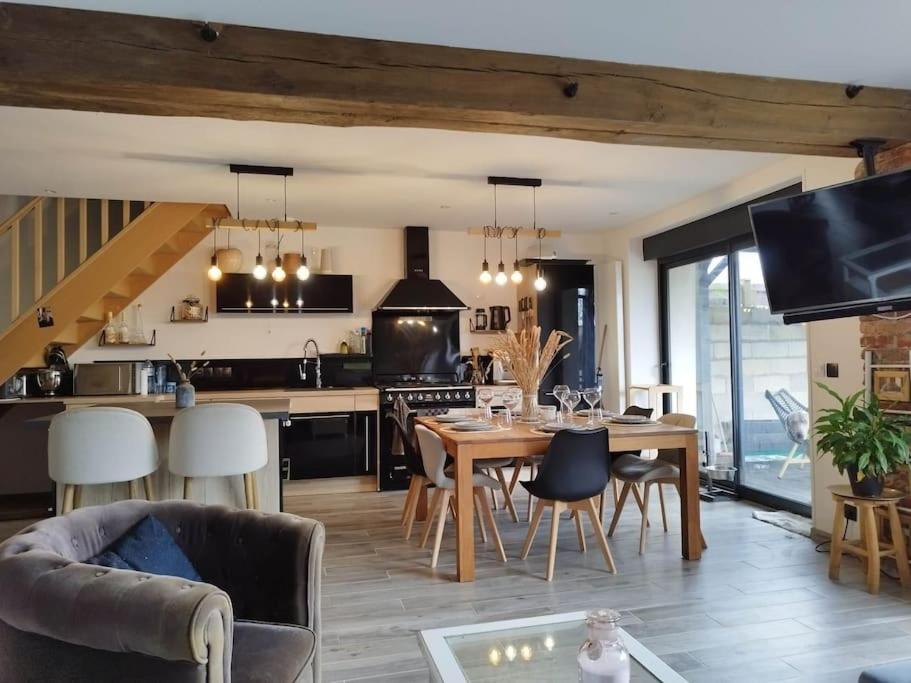 Maison familiale avec jardin 12' Disney 40'Paris - Chambres d’hôtes