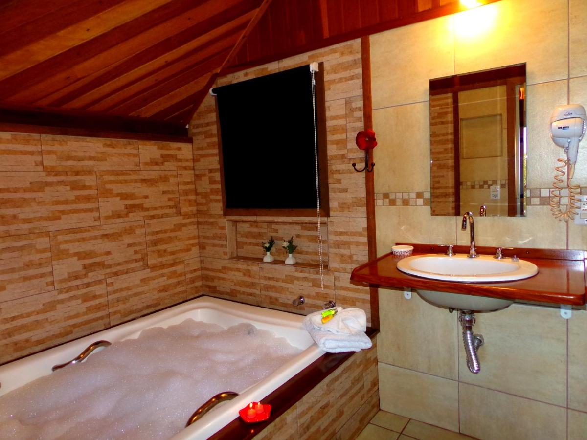 pousada caminho do escorrega - B&B