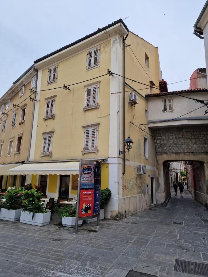 Lux Sea Appt Piran - Ferienwohnung Piran