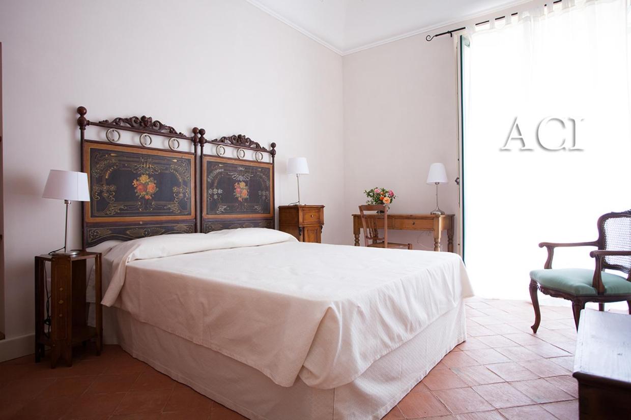 Triple Room with Sea View