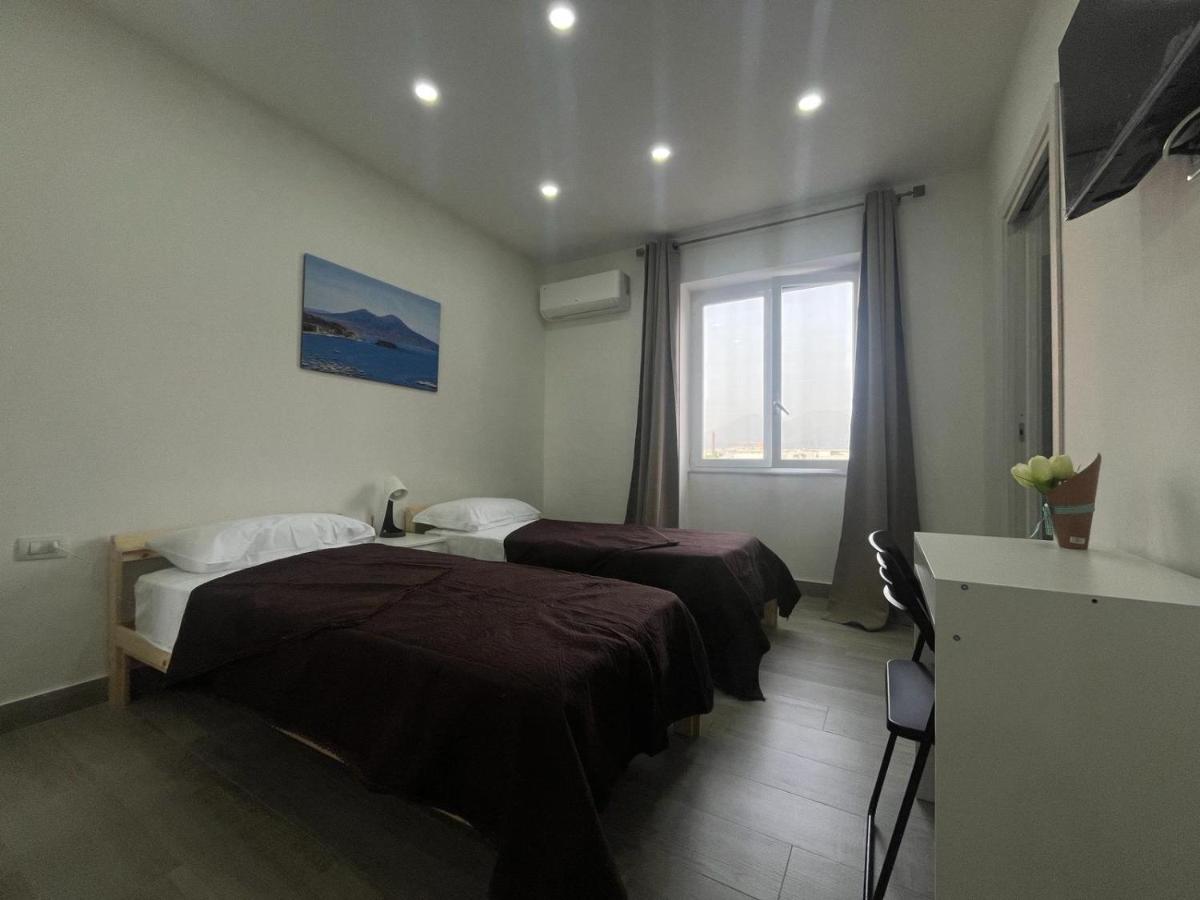 Twin Room with Private Bathroom