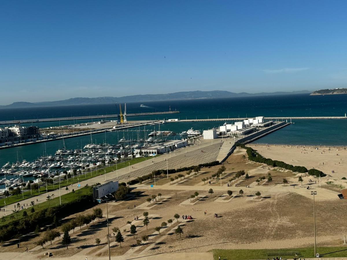 Tanger Appertement Marina Family Only - B&B Tangeri