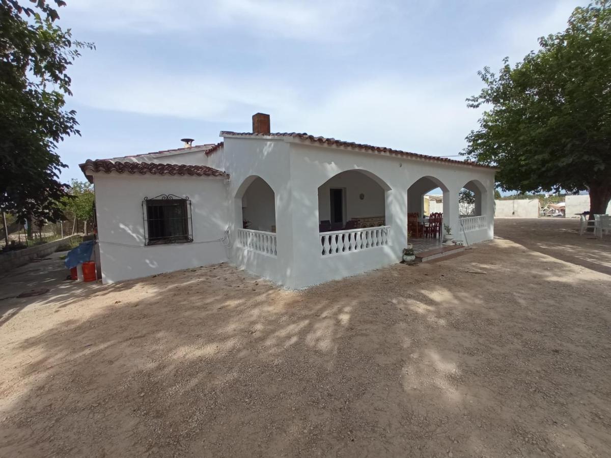 Chalet a las afueras de Oliva para desconectar - Bed and Breakfast Oliva