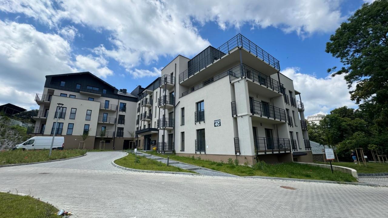 Nowoczesny Apartament Tatarska - Ferienwohnung Przemyśl