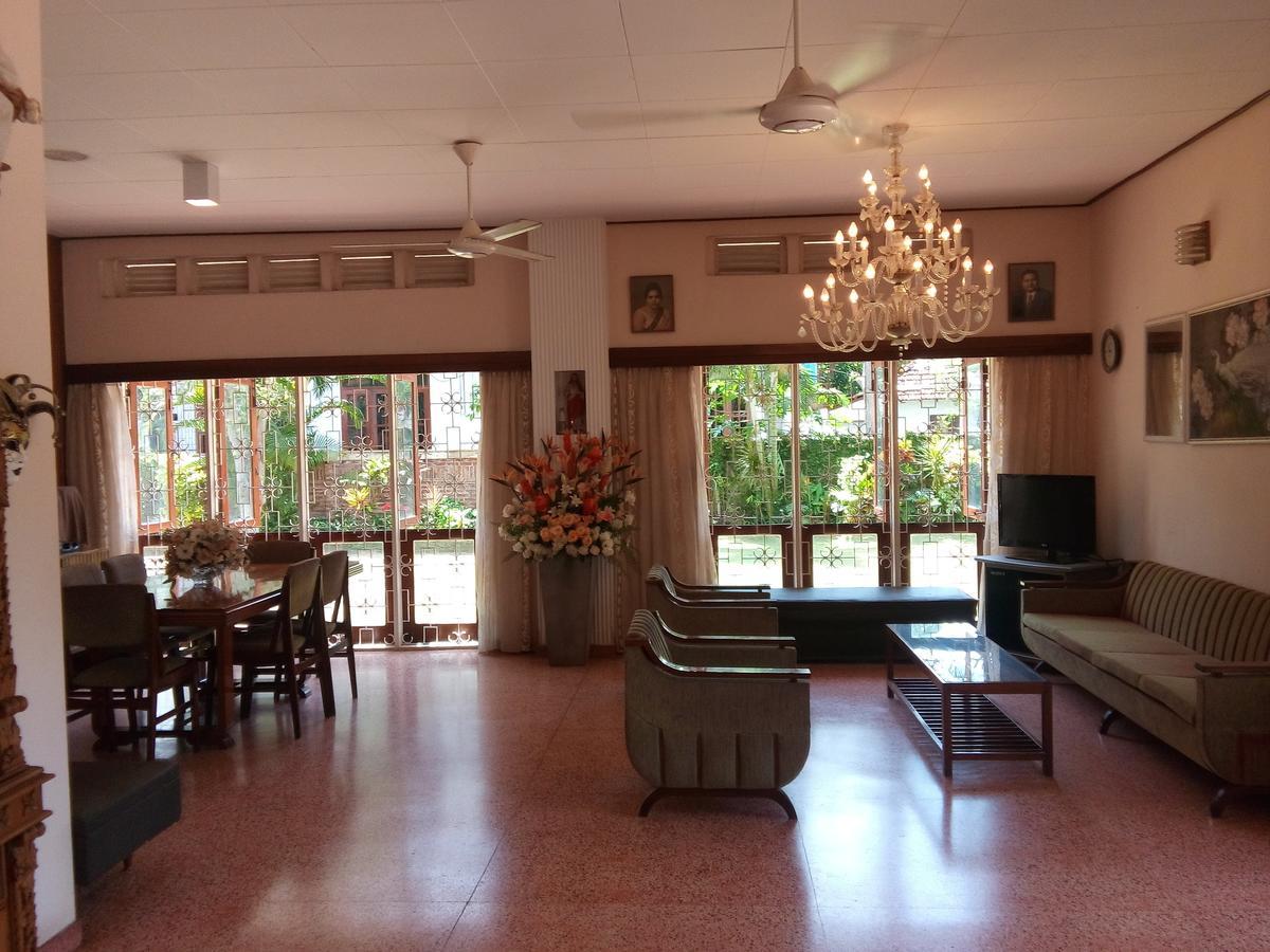 Srilal's Guest House - B&B Negombo