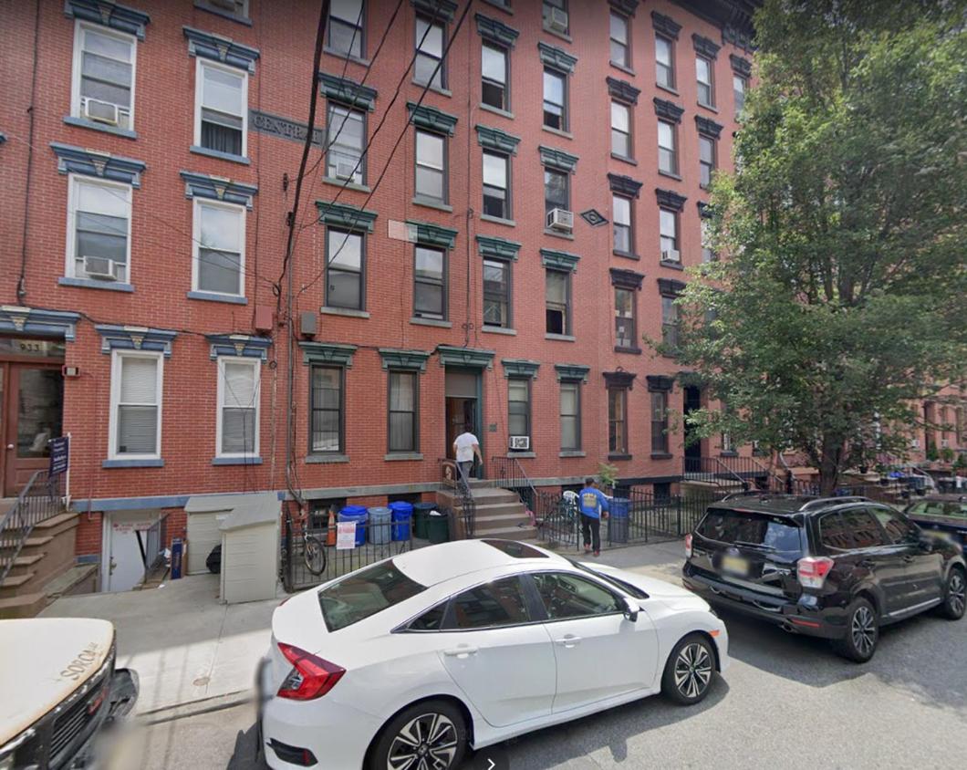 Garden Street Retreat Close To NYC sleeps 6 - Chambres d’hôtes