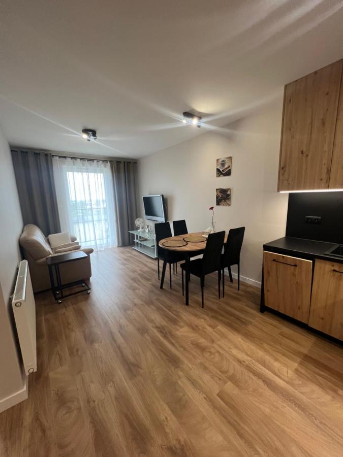 Apartament Broniewskiego - B&B