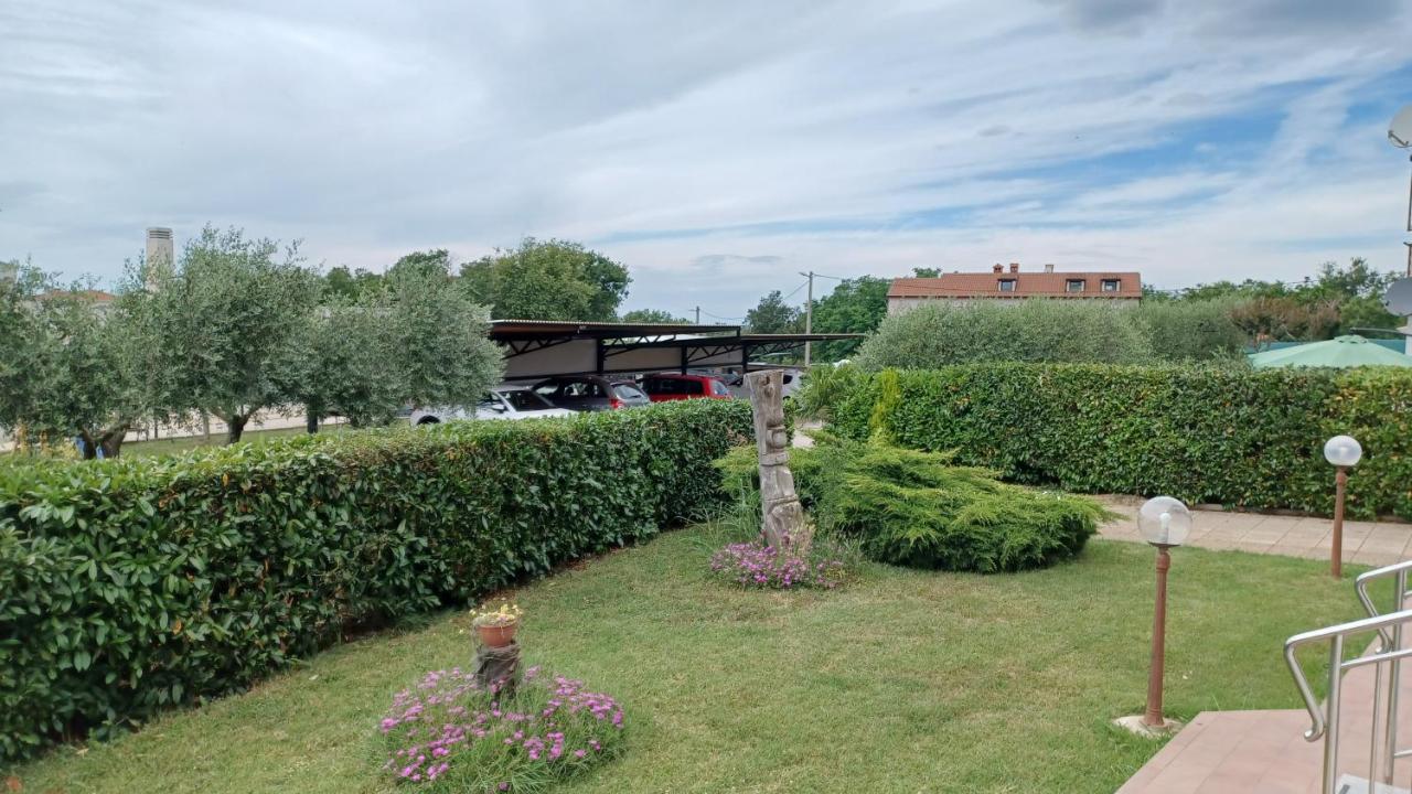 Studio mit Terrasse