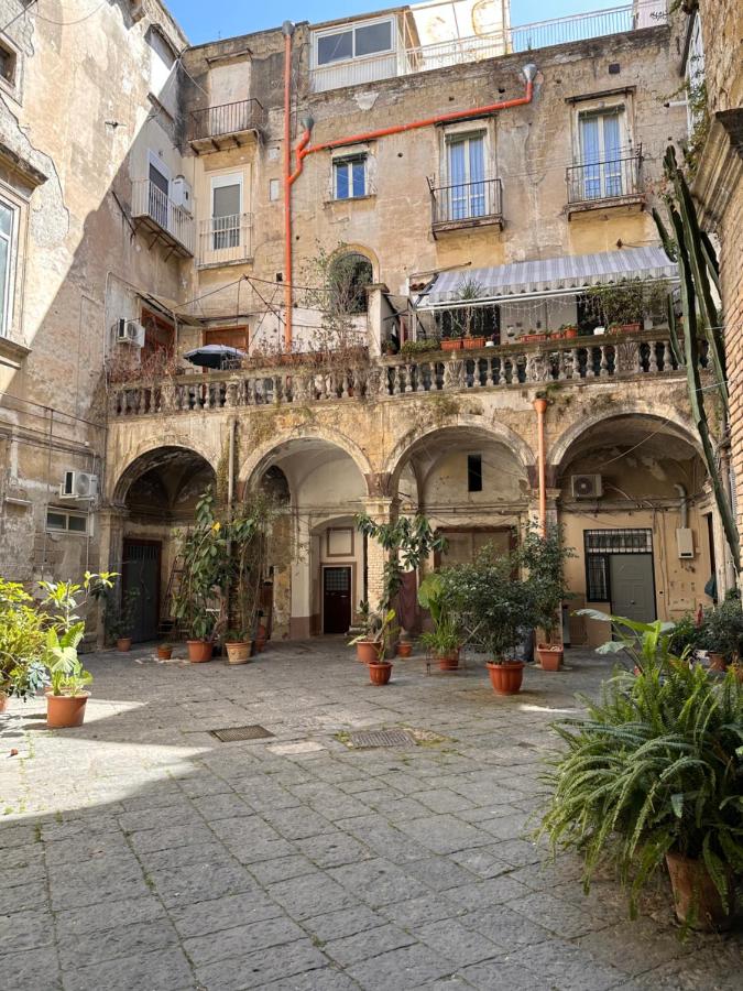 Vincent House - B&B Napoli