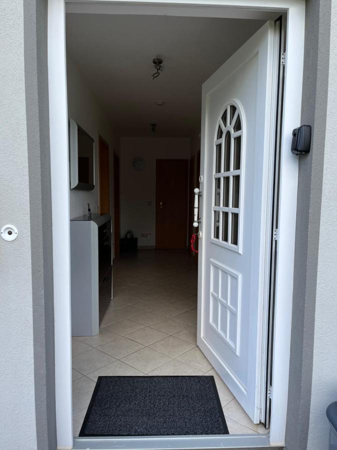 Ferienwohnung mit Terrasse - Bed and Breakfast
