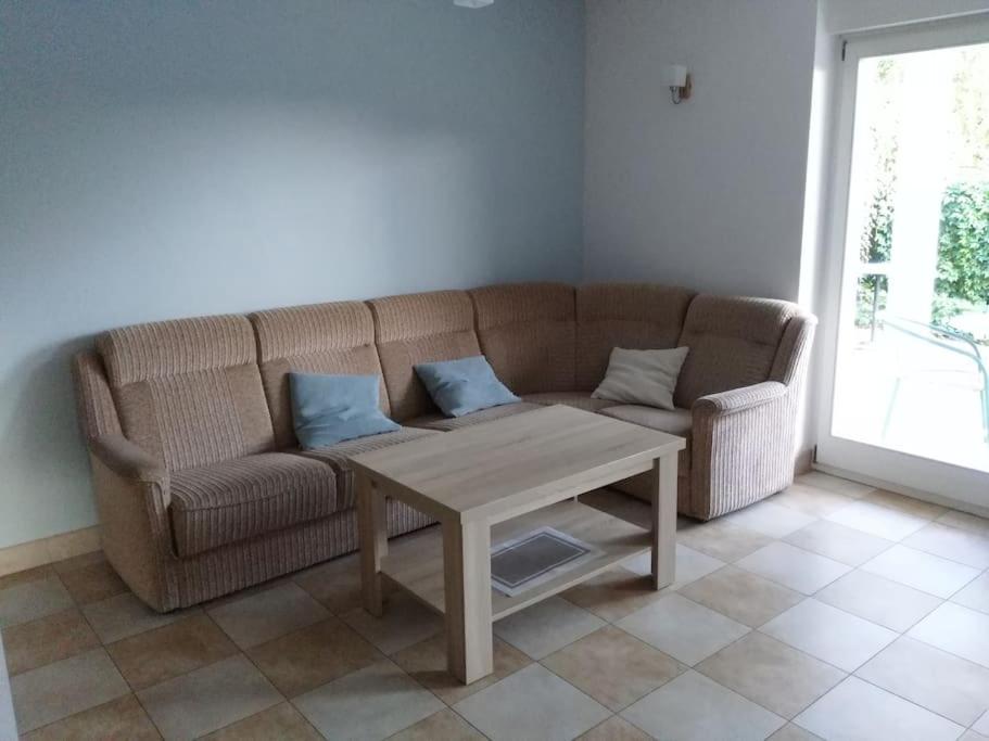 Dom nad Jeziorem Końskim - B&B Przechlewo