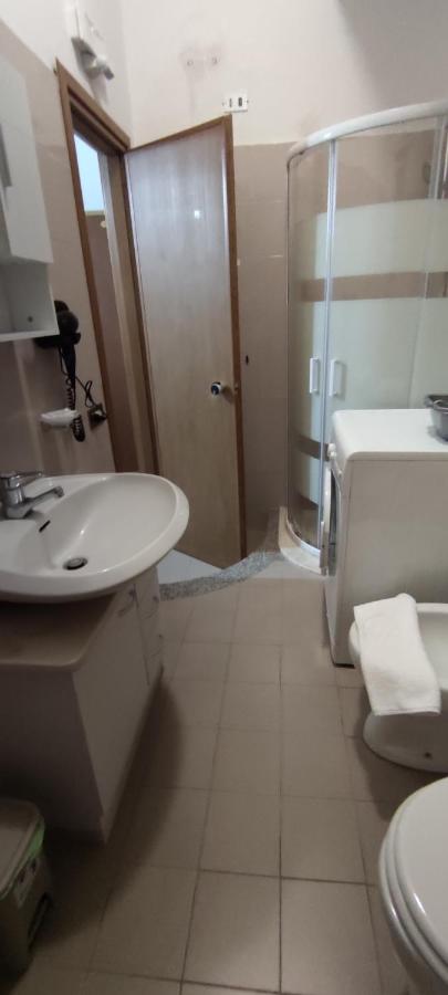 Appartement met 1 Slaapkamer, Uitzicht op Zee en een Balkon.