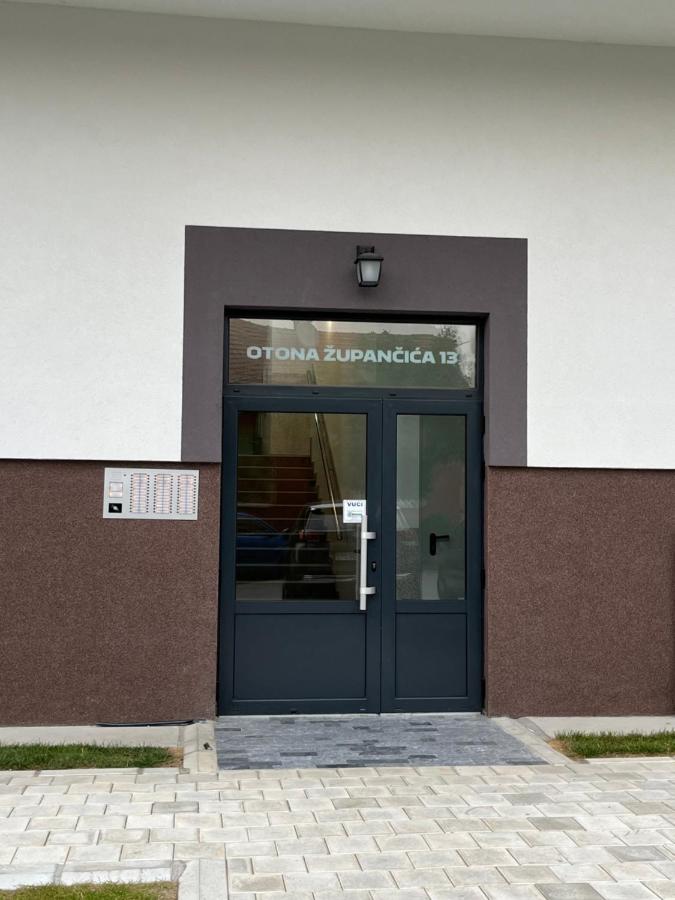 Marko's Apartment - B&B Subotica